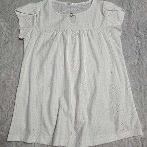 White eyelet Lace short sleeve Top size L